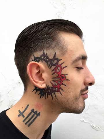 21 Creative Crown Tattoo Designs With Pictures